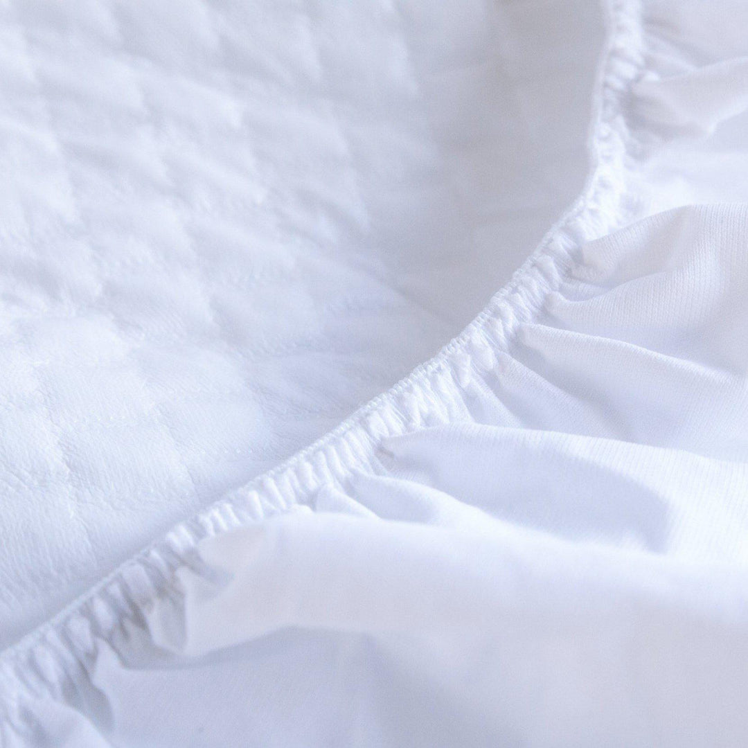 close up of Haven mattress with Silver Mattress protector edges