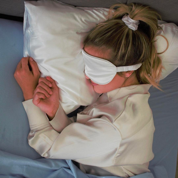 Vegan Silk Pillowcase Gift Set