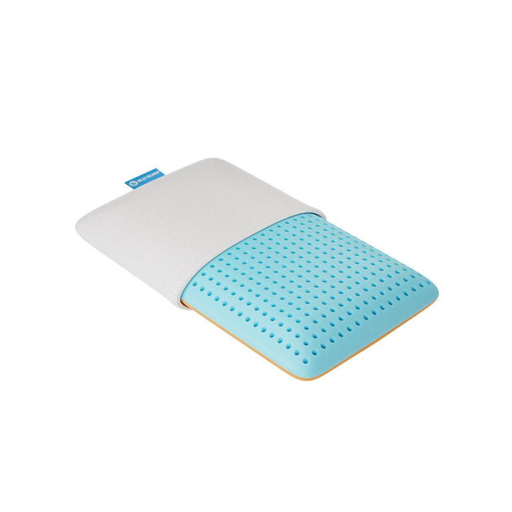 VitaGel 4-in-1 memory foam pillow using pland based materials